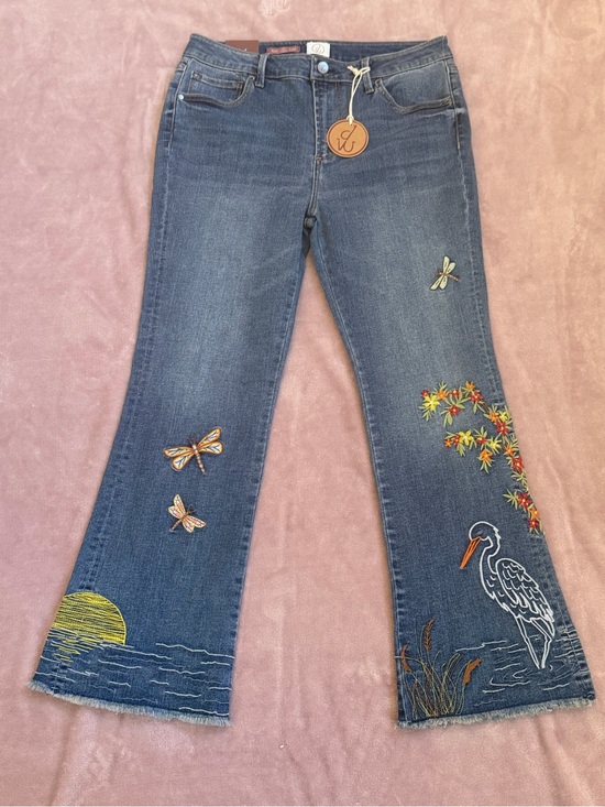 DRIFTWOOD Denim - Driftwood Romy Flare jeans NWT